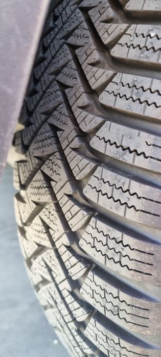 Roti IARNA -VW Tiguan- 215/65/16 M+S -dot 2025 (NOI) + jante + capace