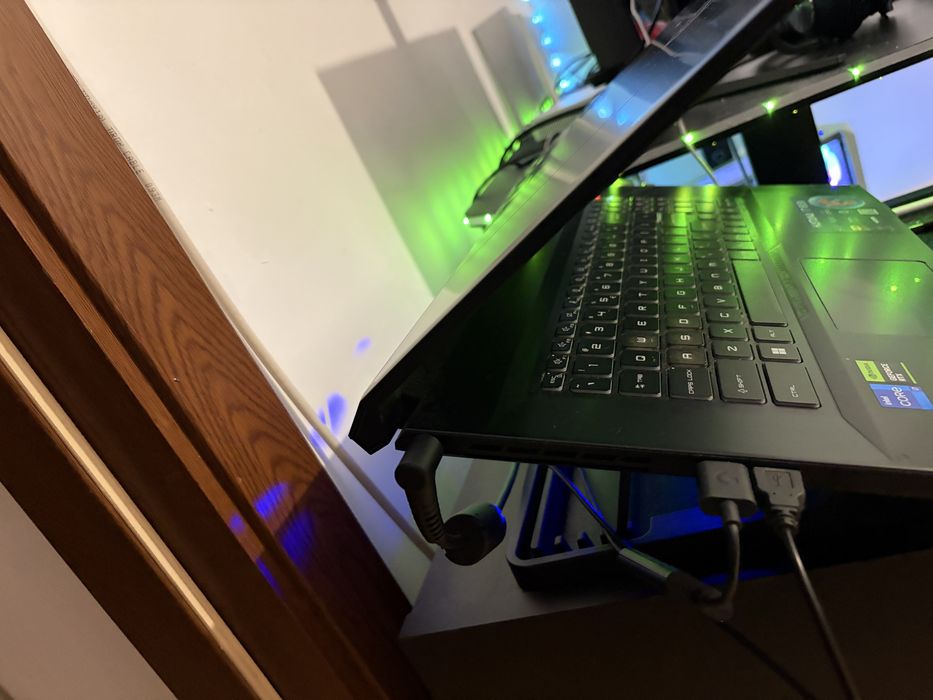 Vand laptop gaming MSI Katana 17