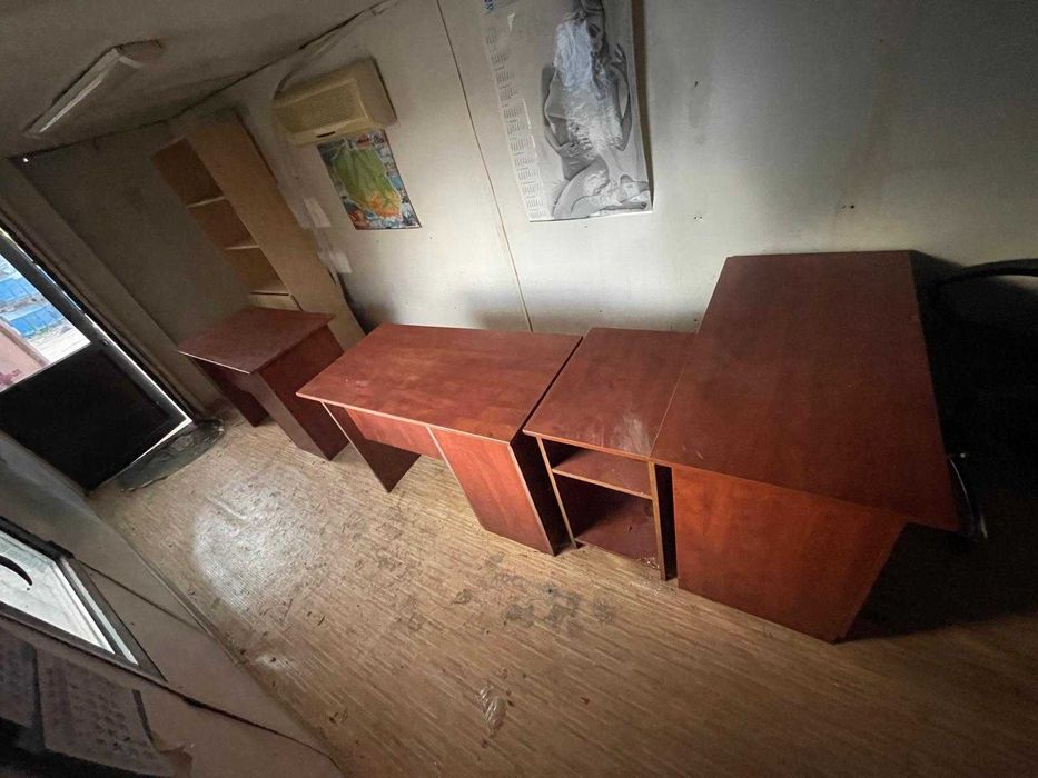 Mese pentru birou la mana a doua