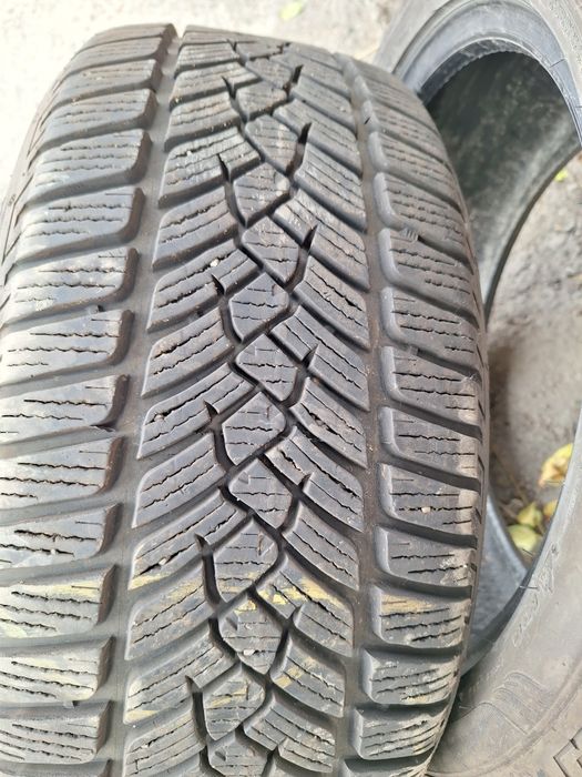 255 50 19 , 225 40 19 , 225 45 18 , 225 50 17 , 225 60 17 , 215 50 18