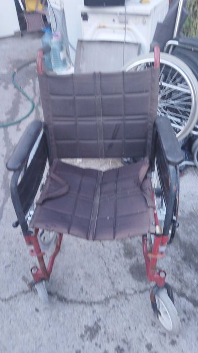 Инвалидни колички