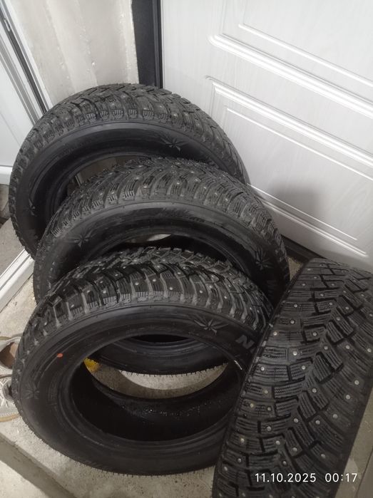 Продам резину в отличном состоянии