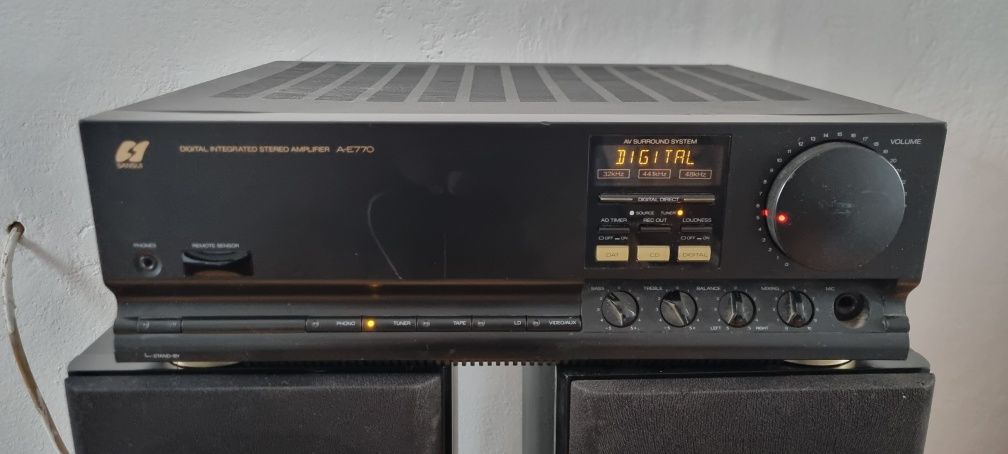 Amplificator Sansui A E770 si JVC JA S31