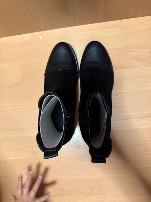 Ghete dama piele naturală-negru