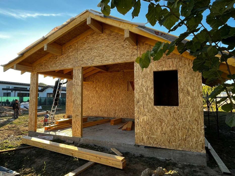 Cabana stil A-Frame, case, terase si foisoare din structura de lemn