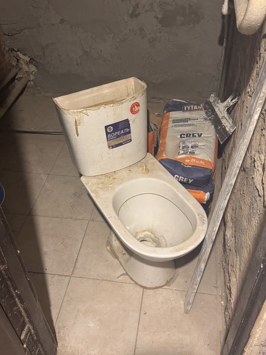 Отдам унитаз бесплатно