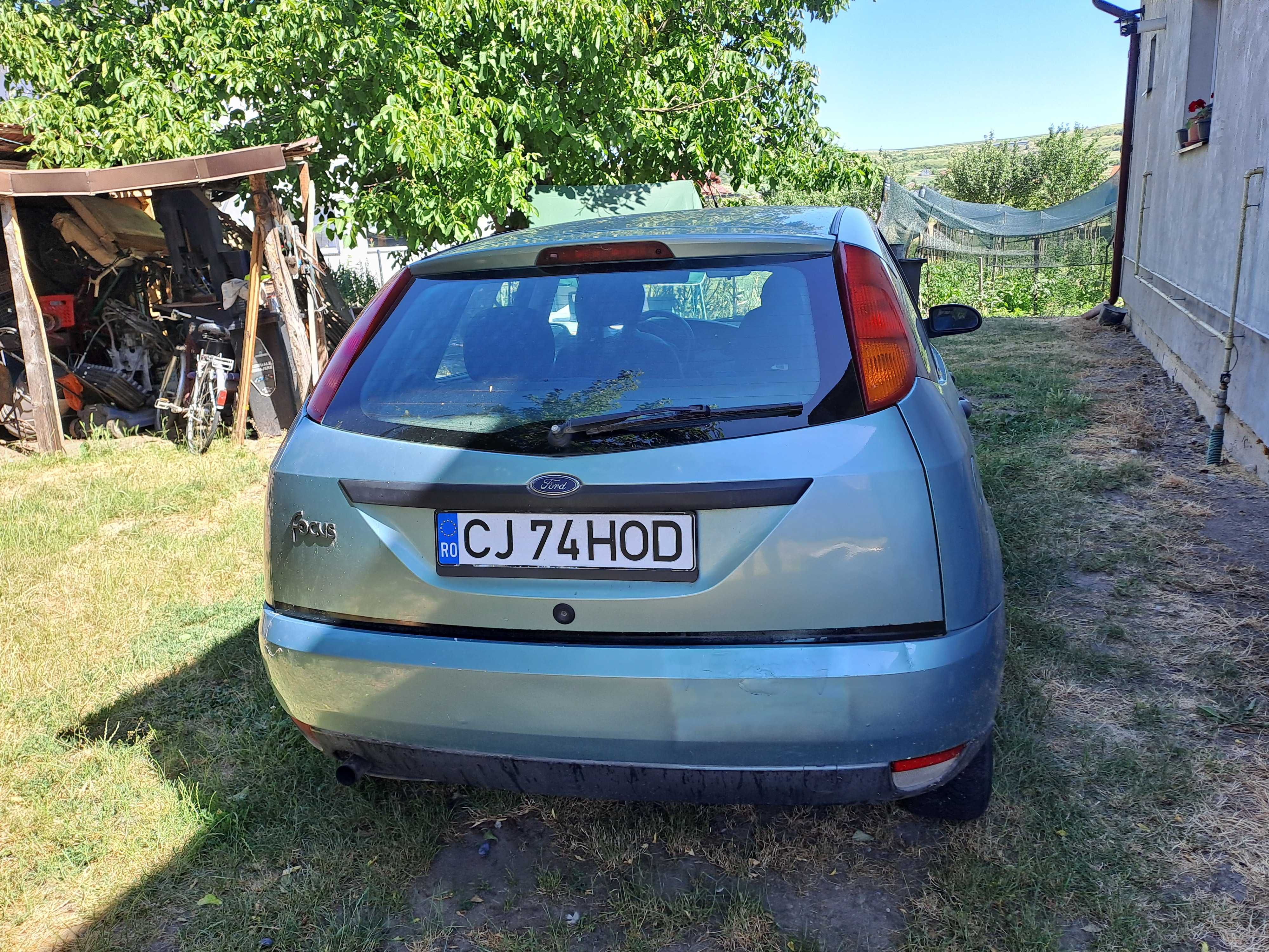 Vand Ford Focus 2001