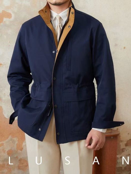 Продам мужскую новую куртку