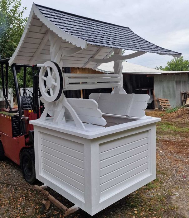 Fantana rustica din lemn masiv