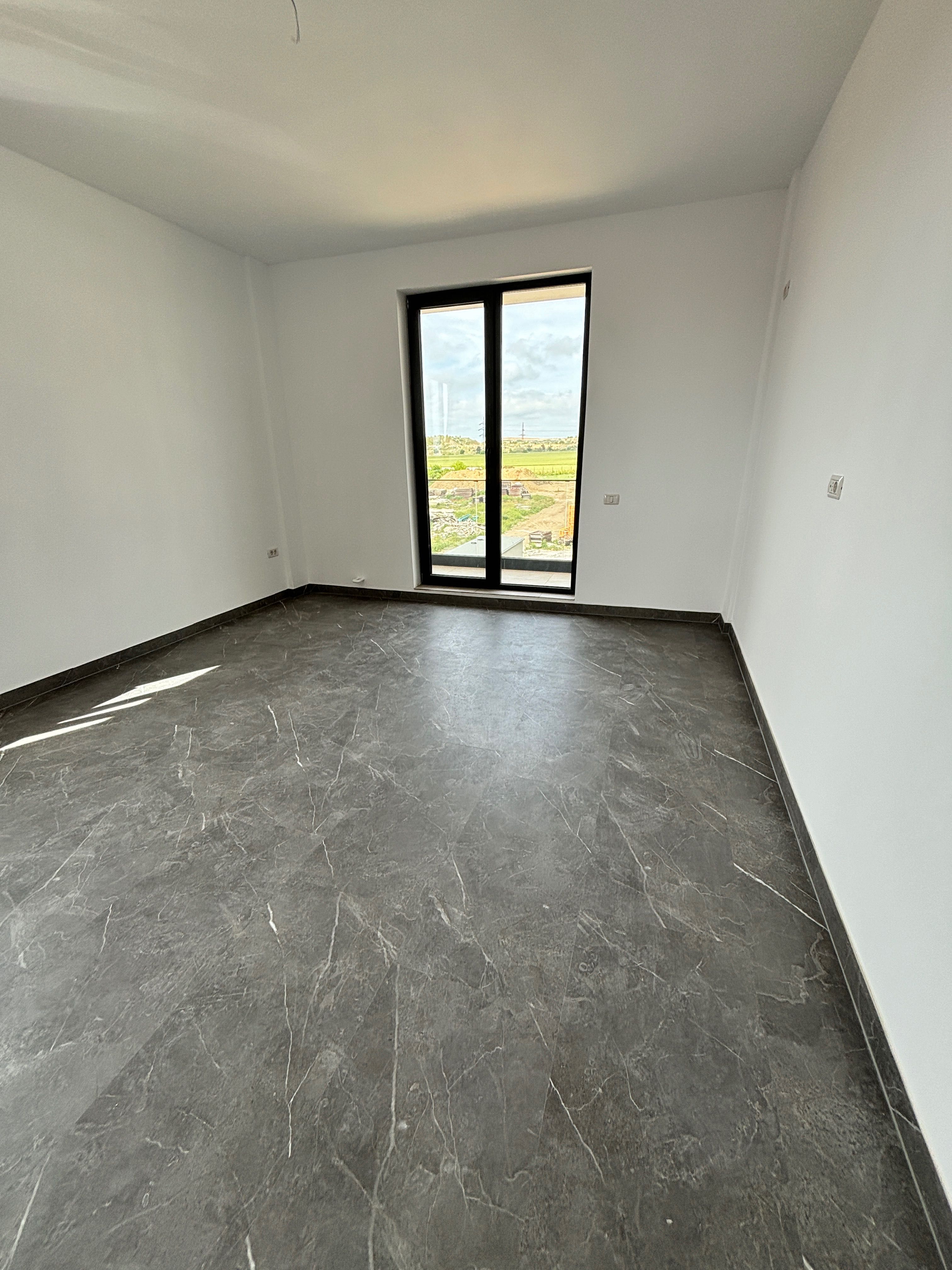 Apartamente cu 2 Camere la Lumina Residence | 15 minute de Constanta