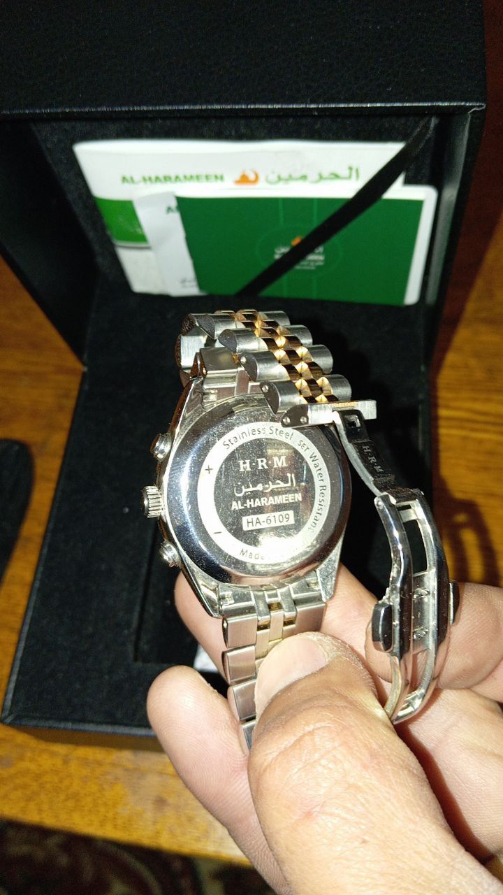 Продаётся часы Al Harameen