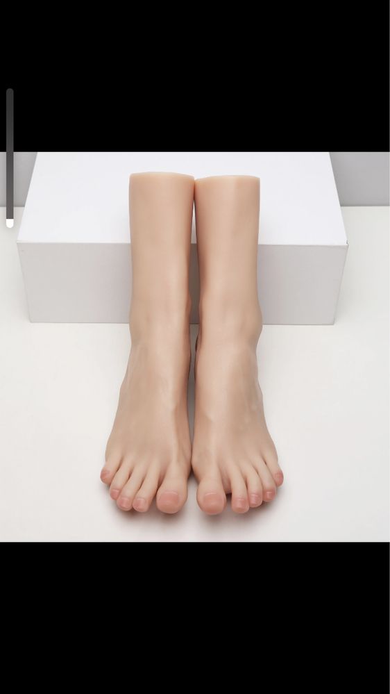 Picioare silicon realiste