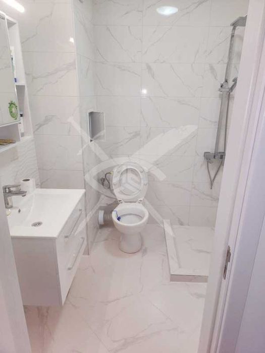 Продава се Тристаен апартамент в Бургас, Сарафово - 104 кв.м за 2010 €/кв.м - Снимка #1