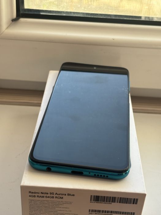 Продам Xiaomi Redmi Note 9S 4/64гб в идеале
