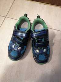 Спортни обувки Geox(Геокс) за момче 32 номер