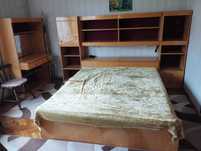 Спалня с матраци 180/ 200  и тоалетка