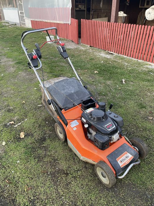 Бензинова косачка Honda GXV 160 OHV