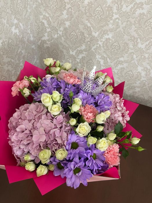 Продам цветы красивые