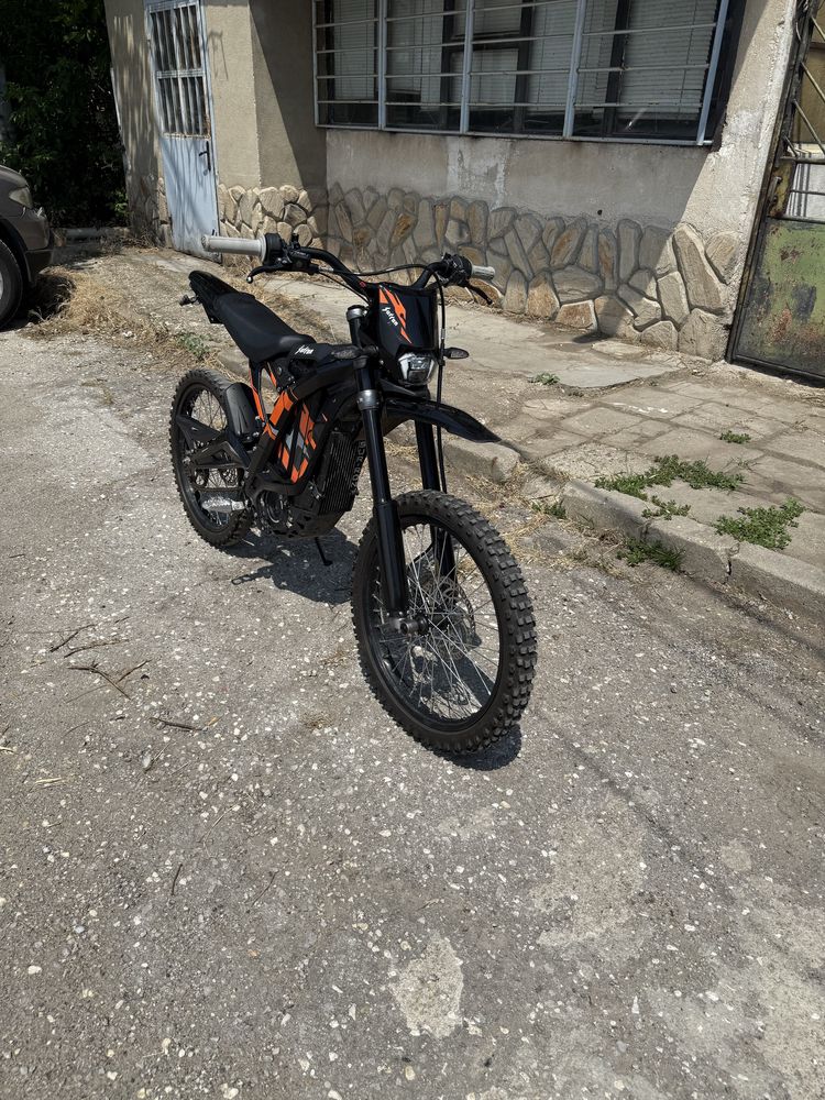 Surron light bee X 2024