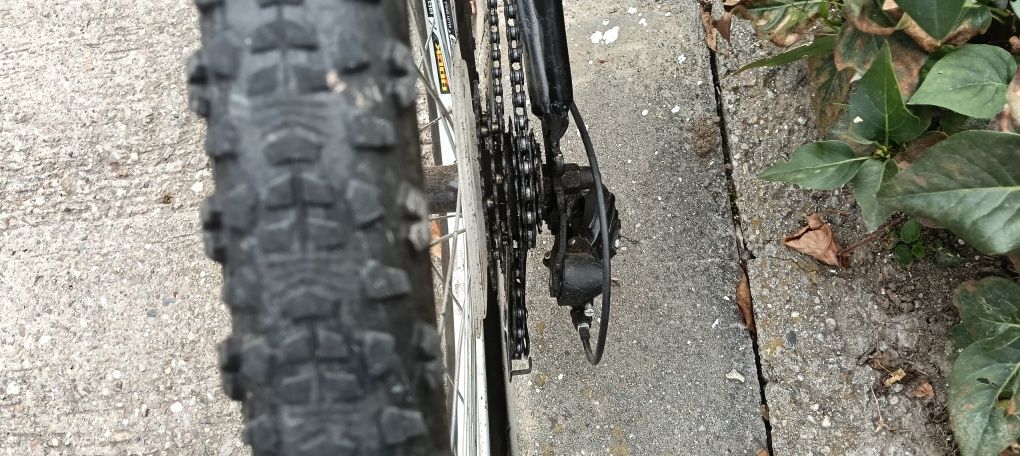 Bicicletă copiii 24 inci