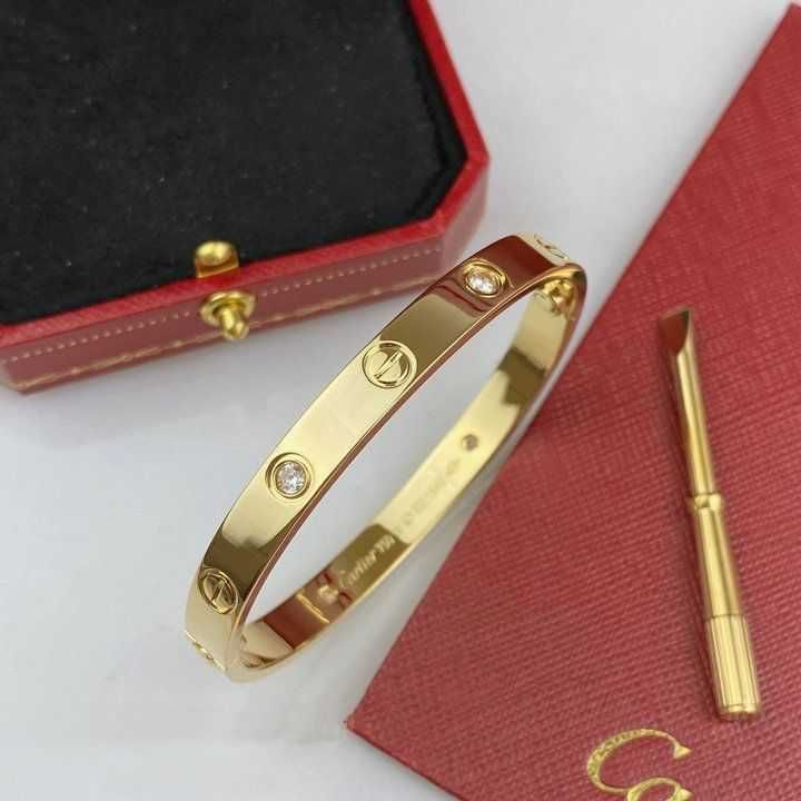 Brățară Cartier LOVE 16 Gold 22K Diamond