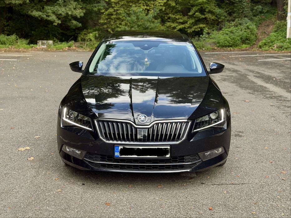 Skoda Superb 2020 dsg extra full panoramic