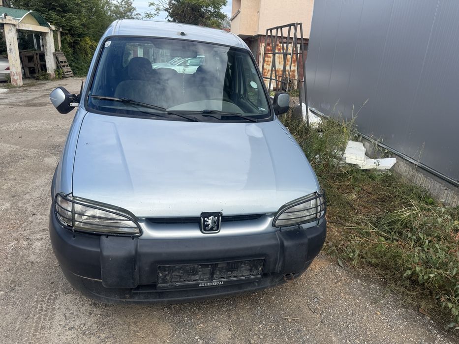 Партнер на части