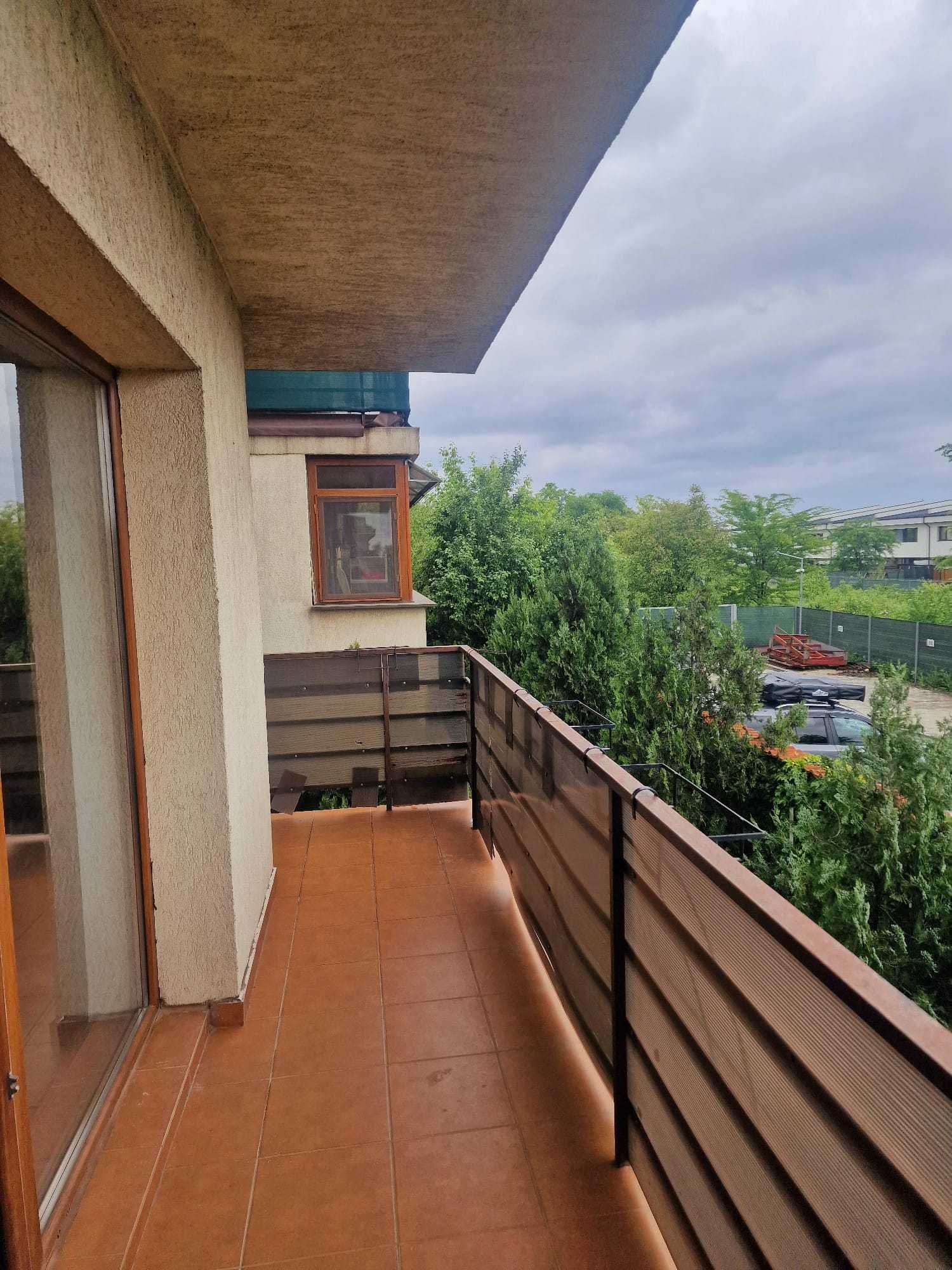 Confort și calm la oraș – apartament de vânzare în Drumul Taberei
