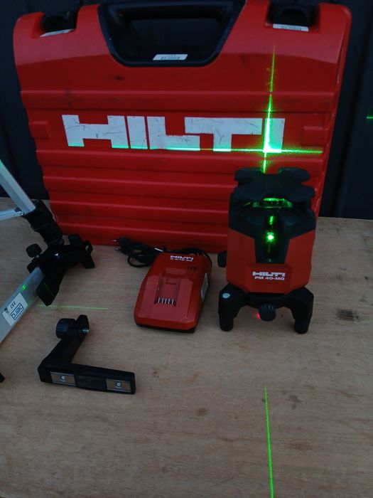Nivelă laser Hilti PM 40-MG, ca NOU