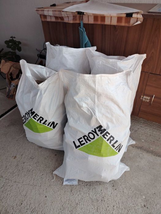 Lemne tăiate la sac
