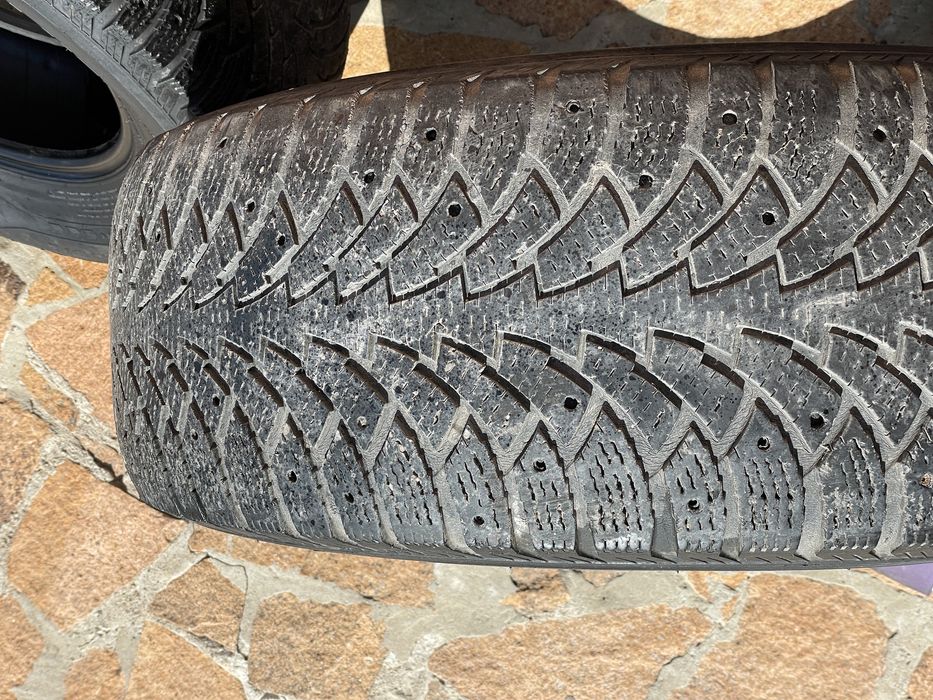 Комплект зимних шин Nokian Hakkapeliita 265/65 17R