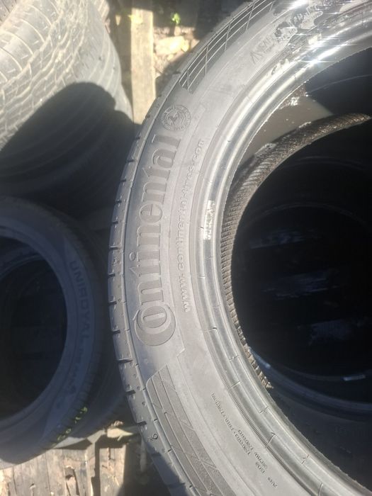 Vand set 4 anvelope 235 50 18 continental bune de vara