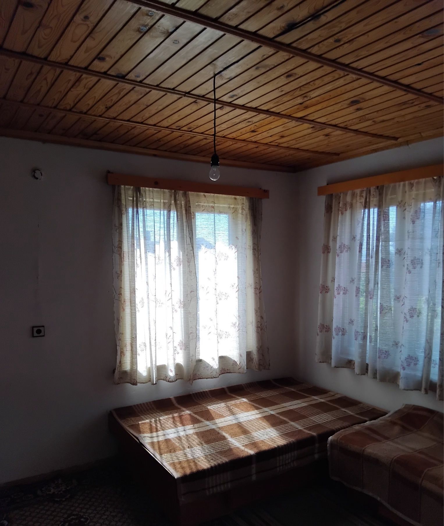 Продава къща в гр.Сапарева баня