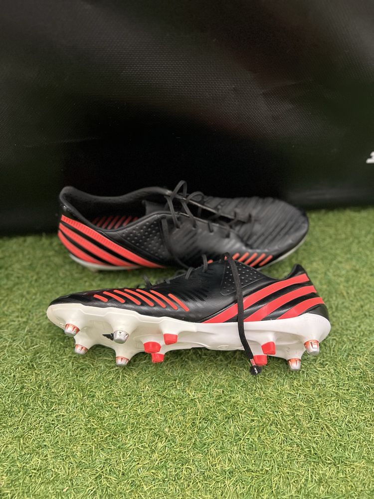 Predator LZ TRX FG (Black/Red/White)