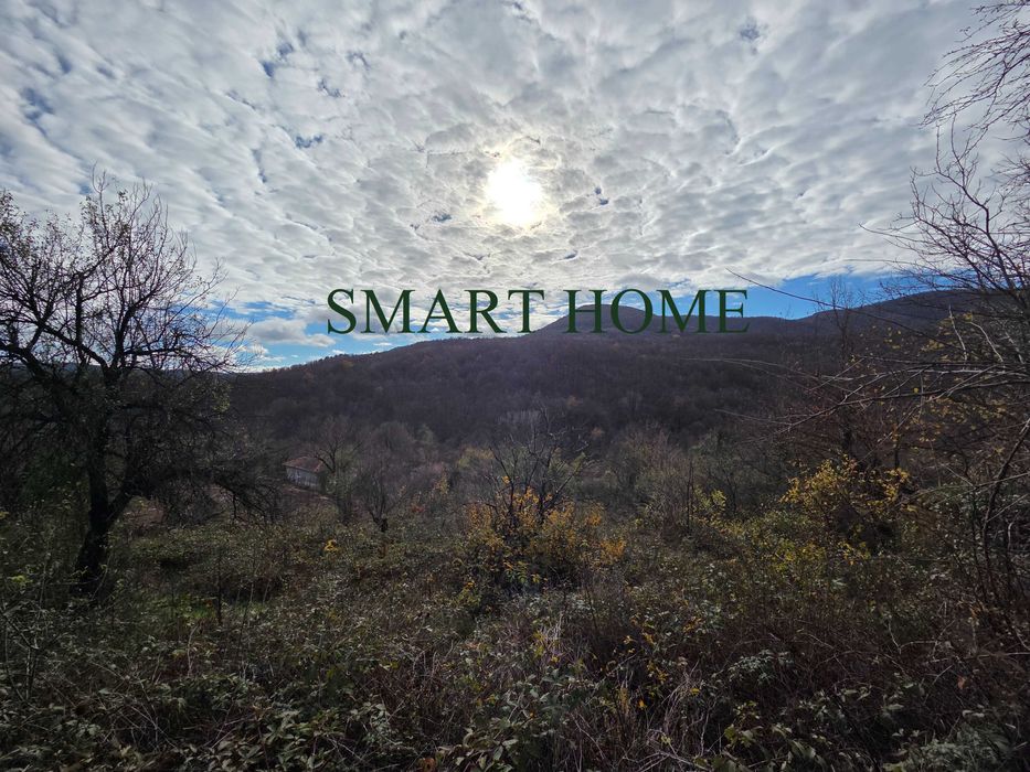 Урегулиран поземлен имот в с. Радковци!