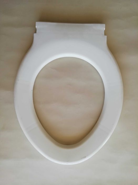 Тоалетна дъска Санитапласт, 46х36 см - само по телефон!
