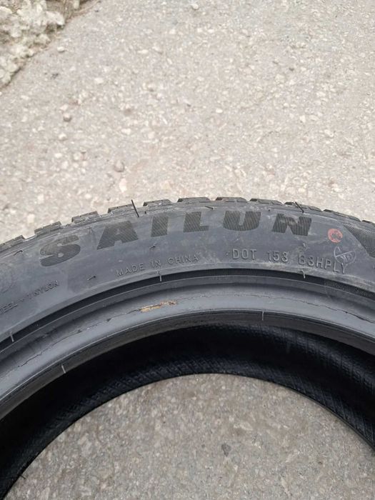 зимна гума SAILUN ICE 205/50 R16.