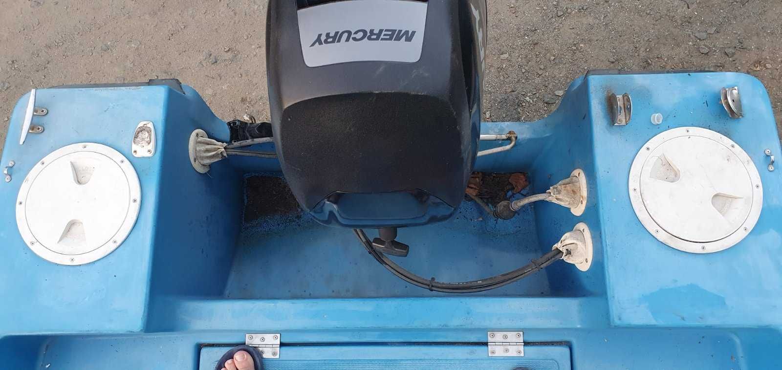 ПРОДАВАМ ЛОДКА с мотор и колесар