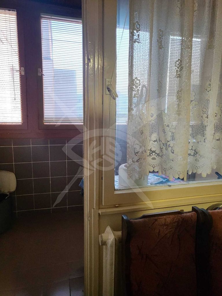 Продава се Тристаен апартамент в София, Левски Г - 98 кв.м за 1633 €/кв.м - Снимка #2