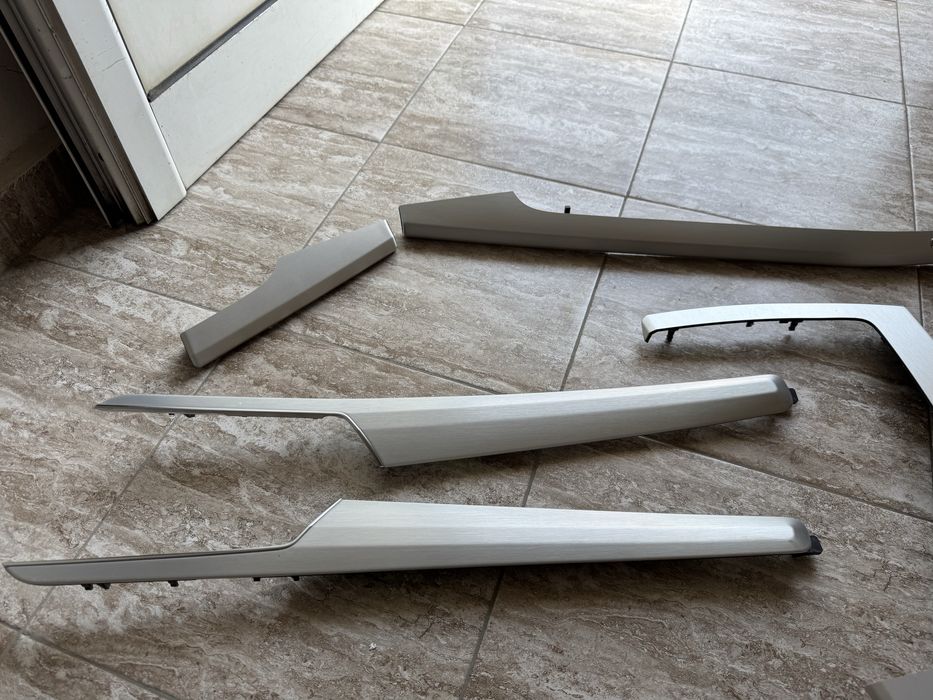 Ауди SQ5/ Q5 интериорни лайсни