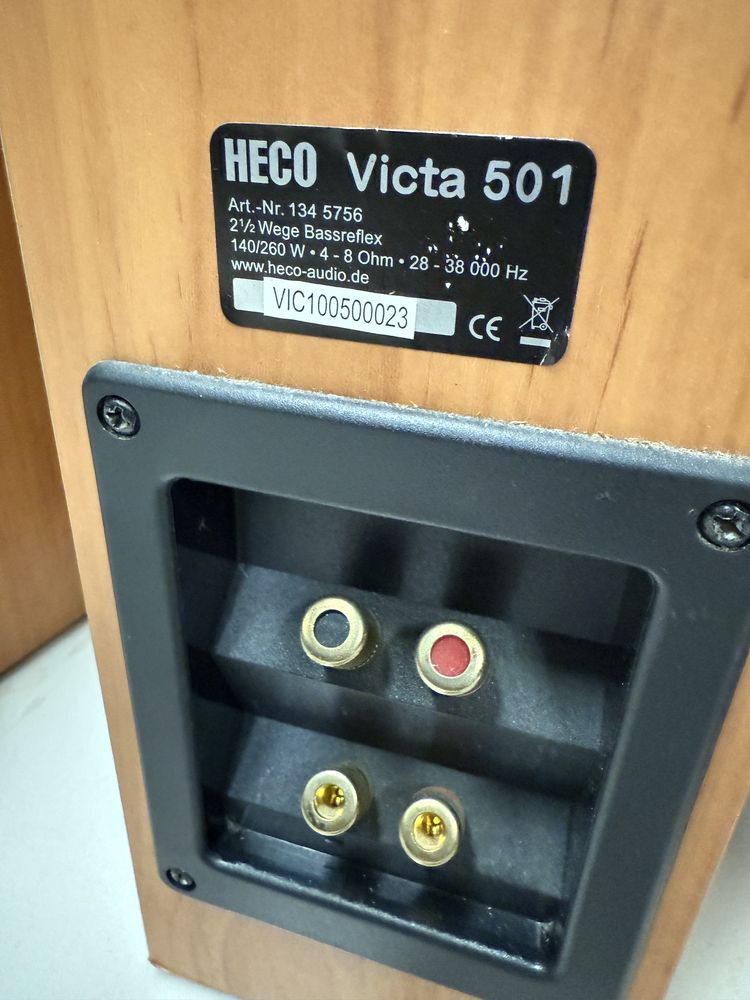 Комплект подови тонколони + център + съраунд + субуфер HECO Victa