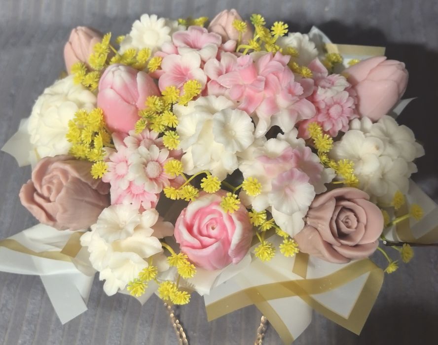 Ароматни букети от соев восък