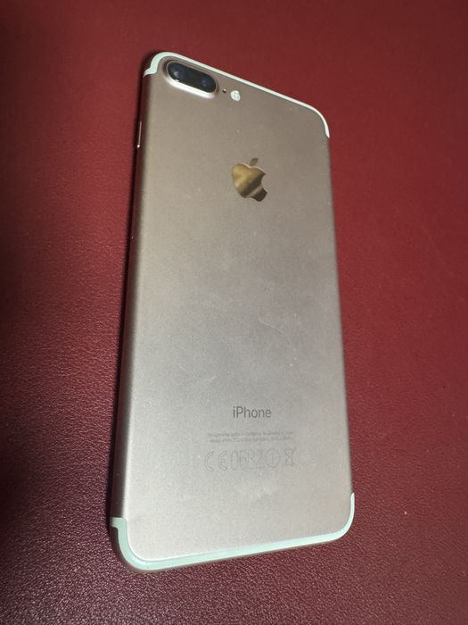 iPhone 7 Plus, 32GB, Rose Gold, liber rețea, stare excelentă