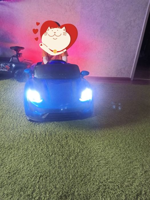 Детская машина ферари