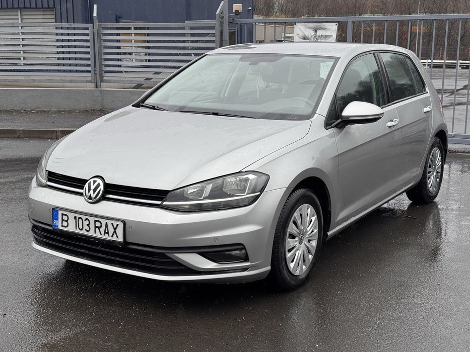 VW Golf 2019 TCE Benzina fara avarii