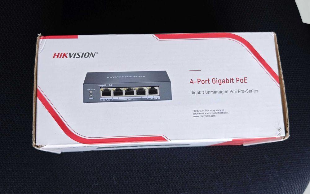 4+1 портов гигабитов PoE+ суич Hikvision DS-3E0505HP-E