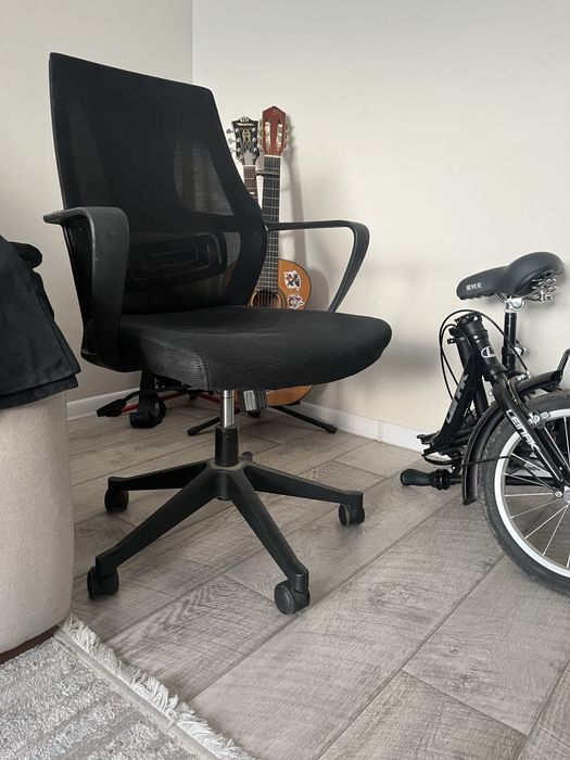 продам кресло офисное