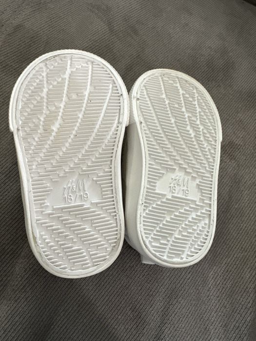 Бебешки маратонки/кецове H&M