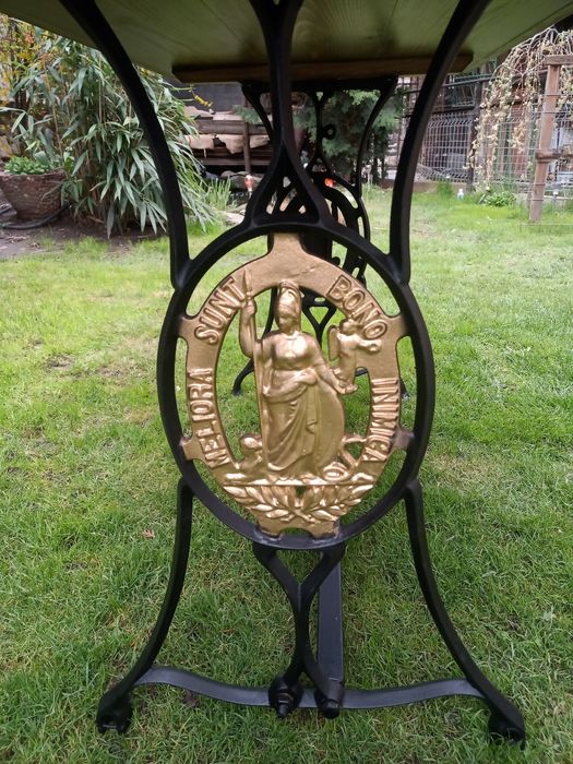 Masa de lemn cu rășină Epoxidica