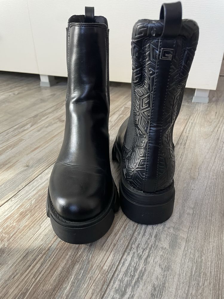 Guess боти 39 номер